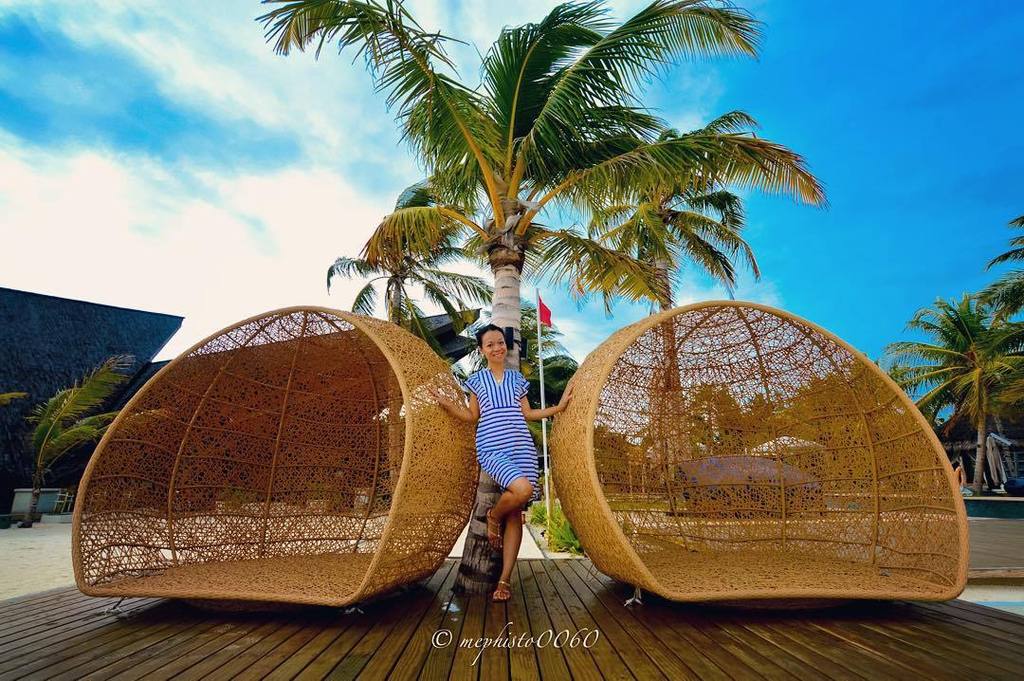 bovinzorin's tweet photo. #maldives #JumeirahVittaveli #paradise My bae @mslisa87 🌴❤️😍👌
#sunshine #nikon #d3200 #nikonphotography #pictureofi… https://t.co/78rMutle1m