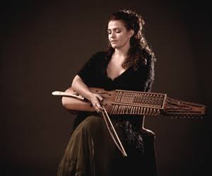 Ana Alcaide adalah pemain, komposer dan produser musik asal Spanyol yg sgt peduli dgn seni tradisi
#Gotrasawala2015