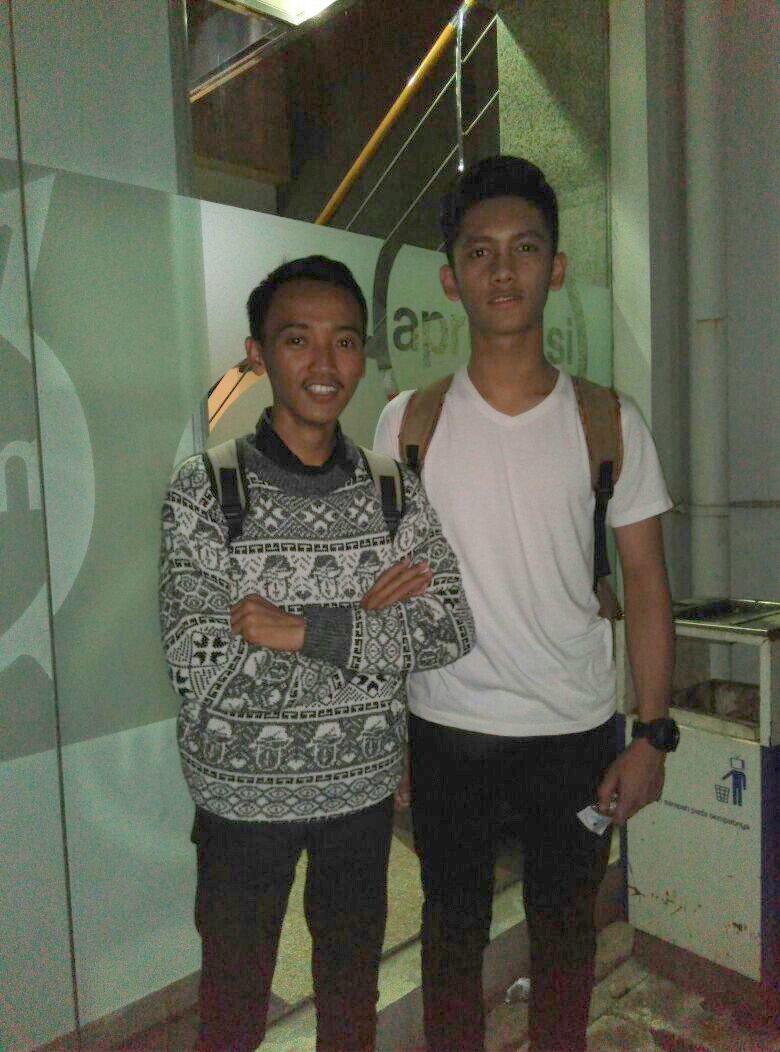 HBD ya @ramlinurh semoga makin sukses, ttp solid sma lifirst and kita tunggu single ya :-)