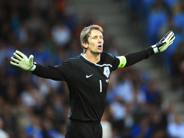 Happy Birthday..  Edwin VAN DER SAR
29 Oktober 1970 