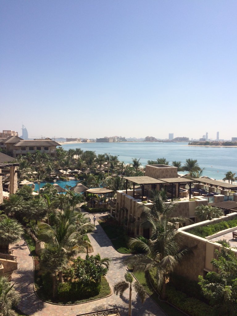 <a href="/GaryBarlow/">Gary Barlow</a> I love the view from my balcony #ThePalm