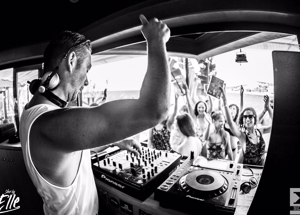 JimmyDeanXSTM's tweet photo. #xstaticibiza Xstatic Ibiza 2016 now on sale https://t.co/tdzF8wBqU3 https://t.co/HxFqqhHHtc