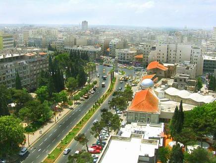 mshinqiti's tweet photo. مدينة #حمص السورية قبل همجية الأسد وإيران، وبعد تلك الهمجية
-- صدق ابن خلدون إذ قال: "إن الظلم مؤْذن بخراب العمران" https://t.co/skEppNexht