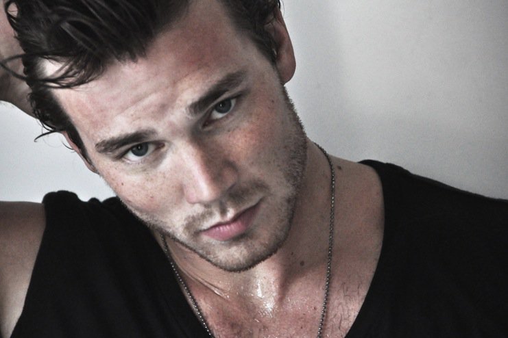 Happy 29th Birthday Derek Theler! (29th Oct)    