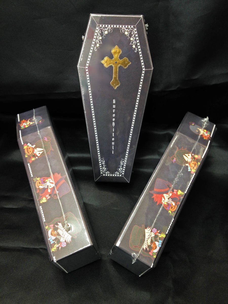 コトブキヤ日本橋 Twitterren コトブキヤ日本橋2f イベント商品 黒執事 Book Of Circus 棺入りホネクッキー 1380円 税 棺桶のサイドには描き下ろしのイラスト入り 葬儀屋が食べていた骨型ビスケットも忠実に再現されています T Co Ufvrfznpyh コトブキヤ日本橋 Twitterren コトブキヤ日本橋2f イベント商品 黒執事 Book Of Circus 棺入りホネクッキー 1380円 税 棺桶のサイドには描き下ろしのイラスト入り 葬儀屋が食べていた骨型ビスケットも忠実に再現されています T Co Ufvrfznpyh