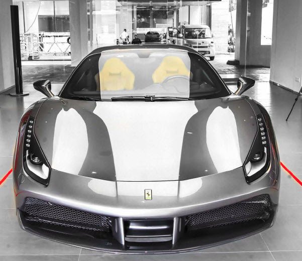 autoexpert_magz's tweet photo. Selain itu 458 atau 488 adalah model-model Ferrari yang masih ‘layak’ digunakan sebagai mobil harian https://t.co/HX3Vhmh8As