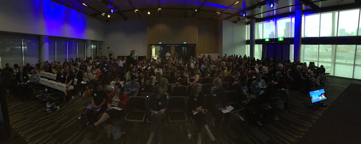 jacobaldridge's tweet photo. The view from the front of the room. 300 awesome email marketers! #EMSA15 #LightingIsHard https://t.co/rZEZDyJzOD