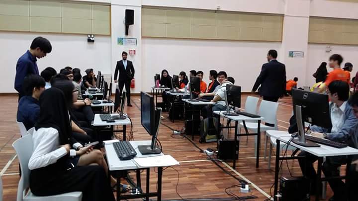 sinamanavi's tweet photo. Running CTF (Capture The Flag) in Taylors University. #KaapagamTechnologies #TechFest2015 #ihacking https://t.co/3vkHmxbGLO