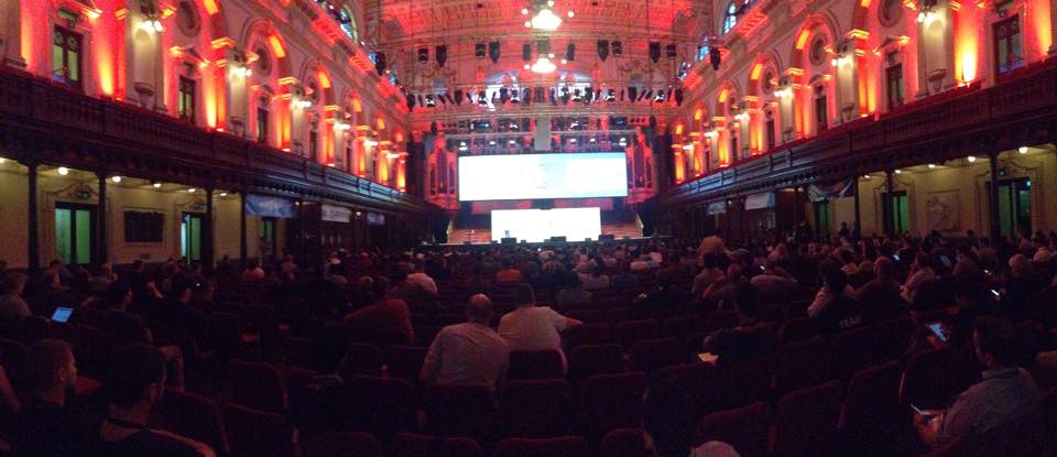 collusionapp's tweet photo. Check out the @sydstart main pitch hall. So many change makers in one room! #sydstart2015 #startup #Sydney https://t.co/KxLzfy4K7n