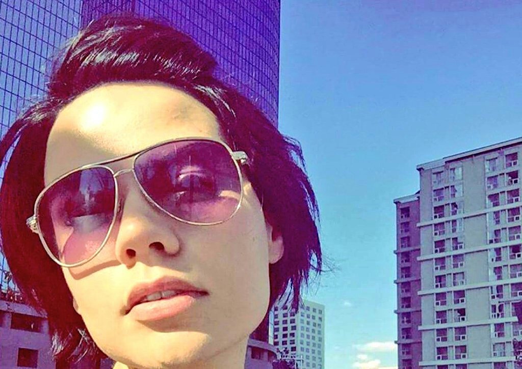 SnowinRI's tweet photo. BUZZ is ON for @LilyKennex NEW 2015 #indie #pop #artist learn why
https://t.co/LbbDijjfL4 🎧
w/ 3 FREE #download 🎶 https://t.co/uMIwZRB1G6