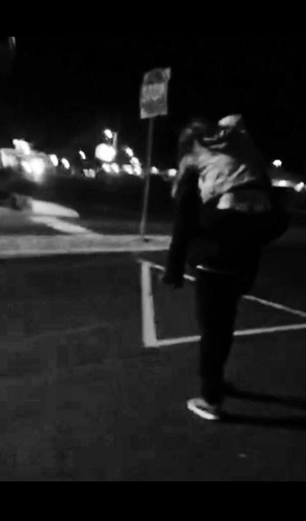 MunirHarris1's tweet photo. Woman Crush Everyday💍😘😘😘💏 She really is the Love of my life💙She really has my heart💜 #Ourfirstpicturetogether https://t.co/oPsCTWHWft