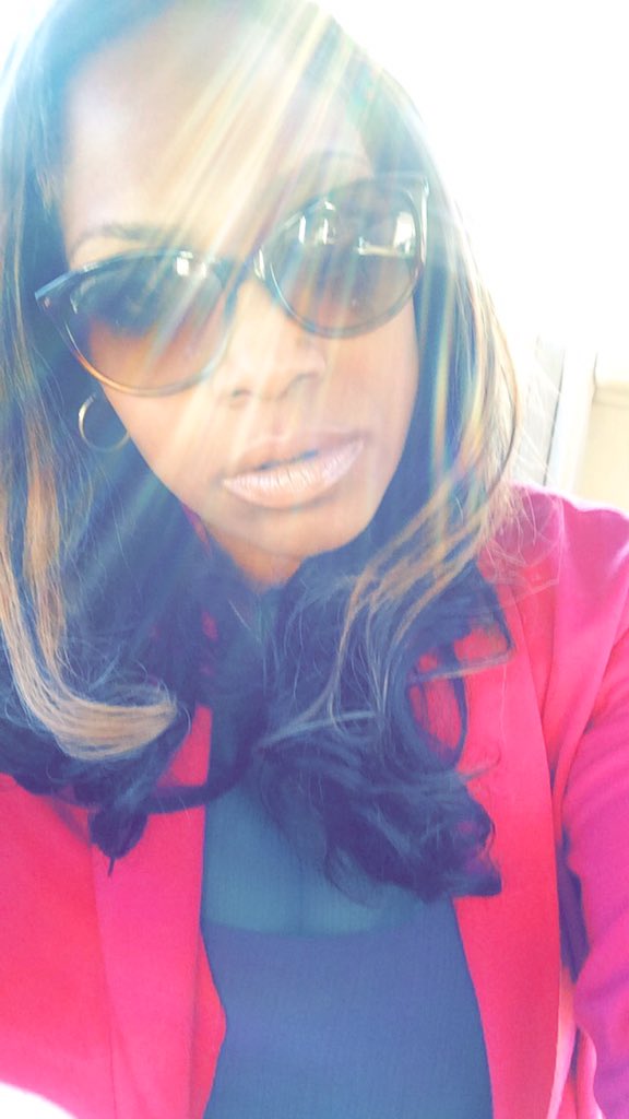 WitDatPinkOn's tweet photo. #witdatpinkon #professionalswag #fabulousfacefleeking #prettygirl #thickgirls #latepost https://t.co/CTMCo1dSFK