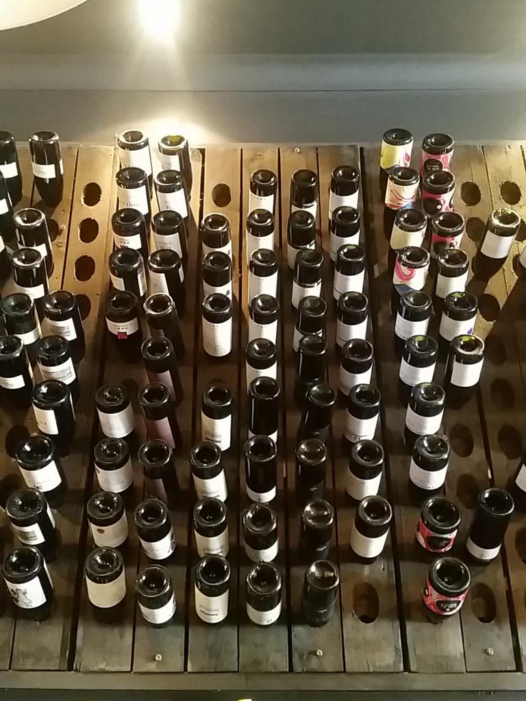 ThePotFoodWine's tweet photo. Such a pretty sight. #vino https://t.co/D8yUG7hQy7