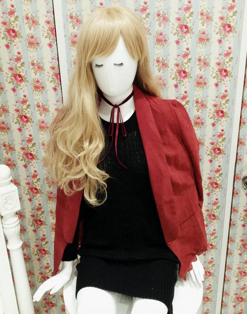 ANCOCO_ancoco's tweet photo. 先日載せたニットワンピの
ブラックバージョン！！！

わたしが思うモテコーデ☆☆笑
デートなどにもオススメです＼(^o^)／ https://t.co/U5QpD2EEbk