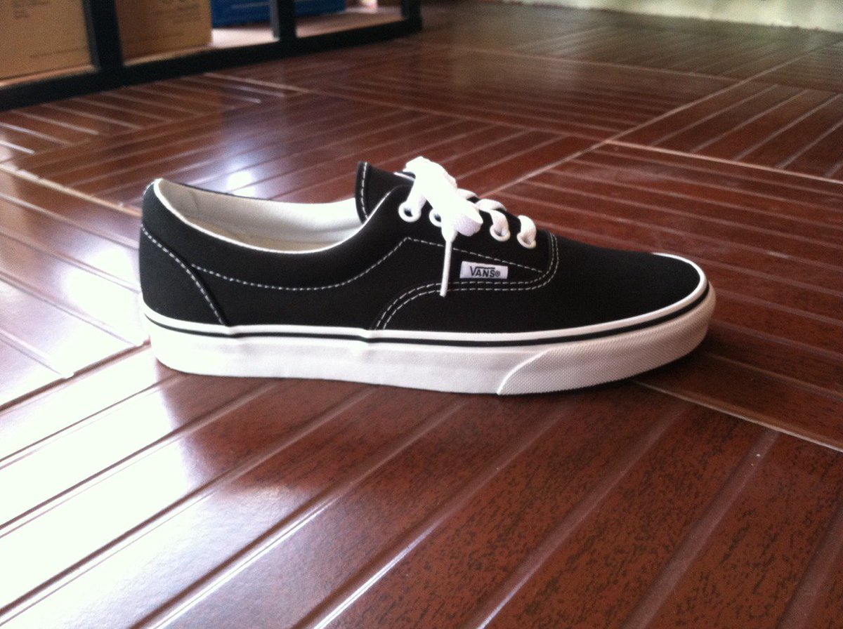 OffTheWall_2nd tweet media