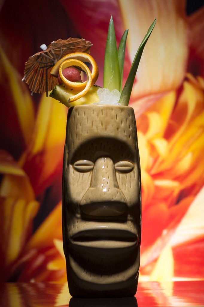 dbBistroSING's tweet photo. Tonight at Raffles Place, quench your thirst with a complimentary Mai Tai from 5pm until 7pm #mbssocialhour https://t.co/kL2mkL4NBT