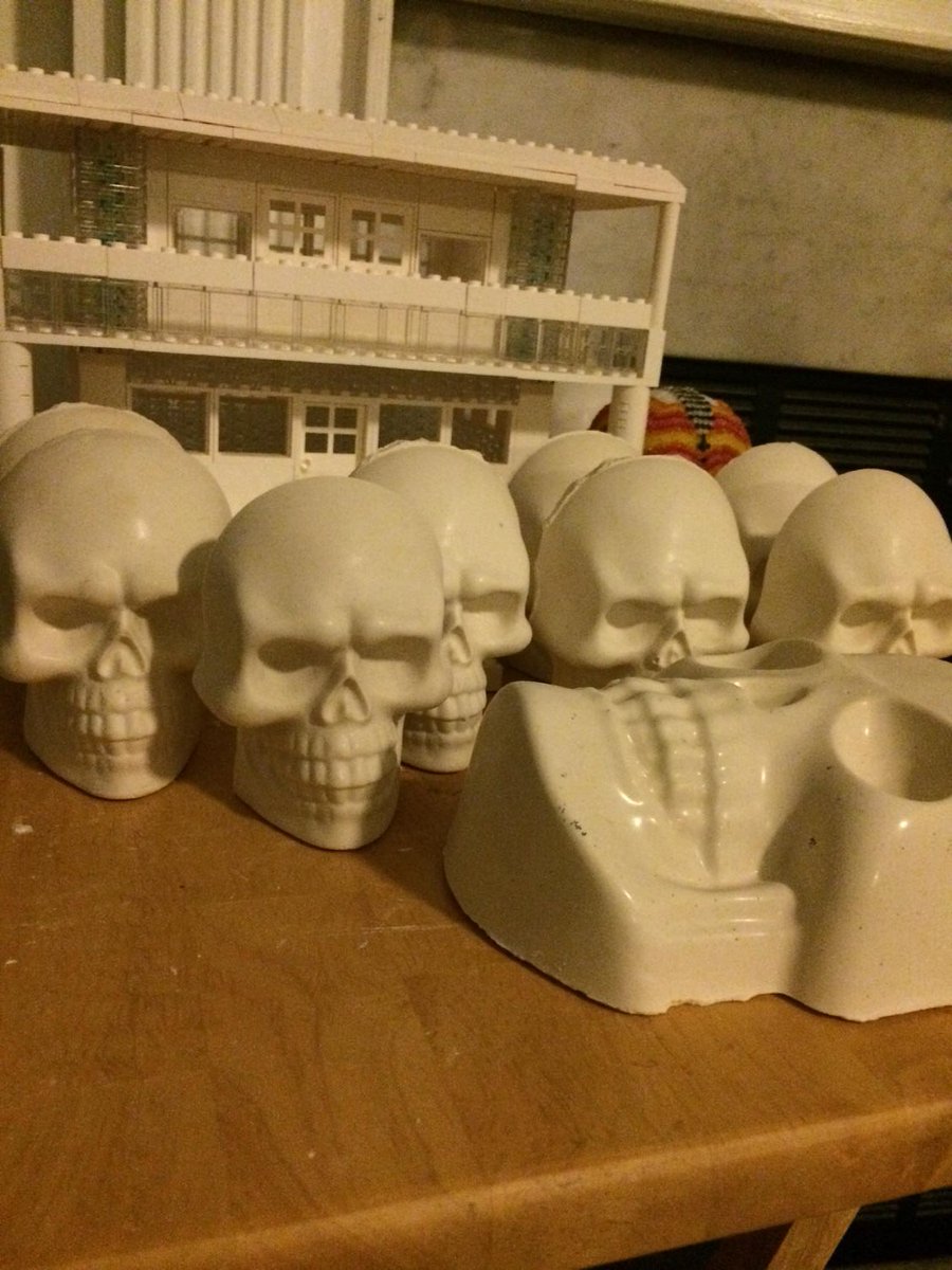 sweeneysgrocery's tweet photo. So stoked I taught 11 how to cast w plaster. She has been busy!
#skulls https://t.co/YcLmbOuicR