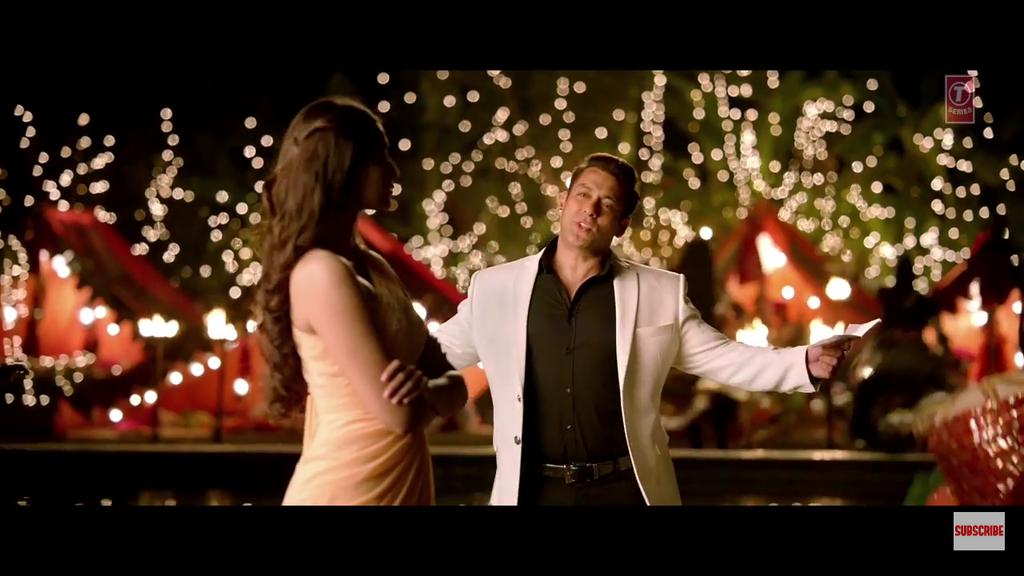 inshaammu's tweet photo. Bas thoda sa has k dikha do
@BeingSalmanKhan @sonamakapoor #JabTumChaho #ChatWithPrem https://t.co/HKBCwmUFDK