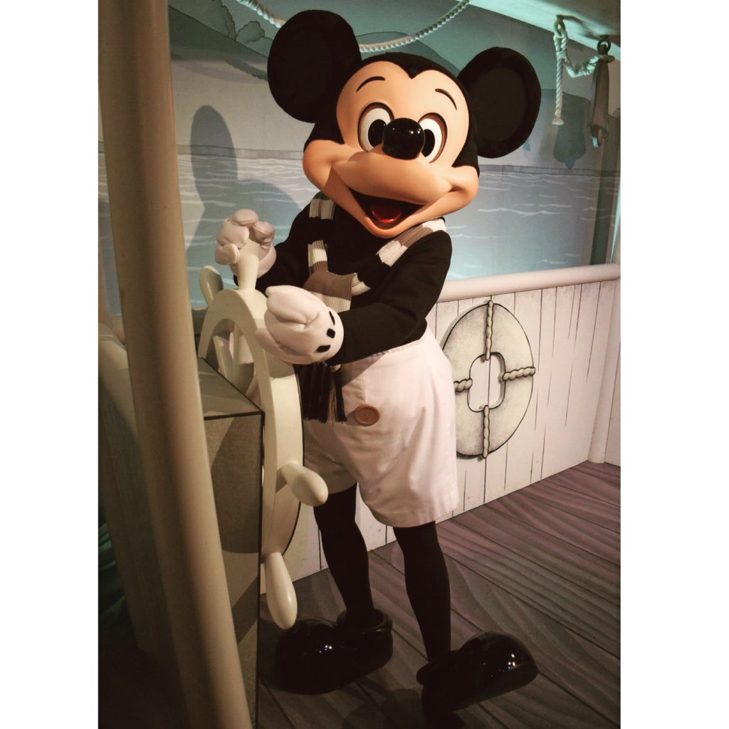 minamickey1925's tweet photo. ミッキーがだいすきです😊💓#twitter上にいるdヲタ全員と繋がるのが密かな夢だったりするのでとりあえずこれを見たdヲタはrtもしくはフォローしていただけると全力でフォローしに行きます https://t.co/jWqHDn3Pwp