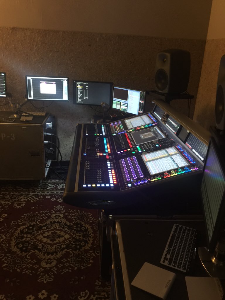roadrok's tweet photo. 🚀 Back to the grind https://t.co/zqzU5Hs6ta