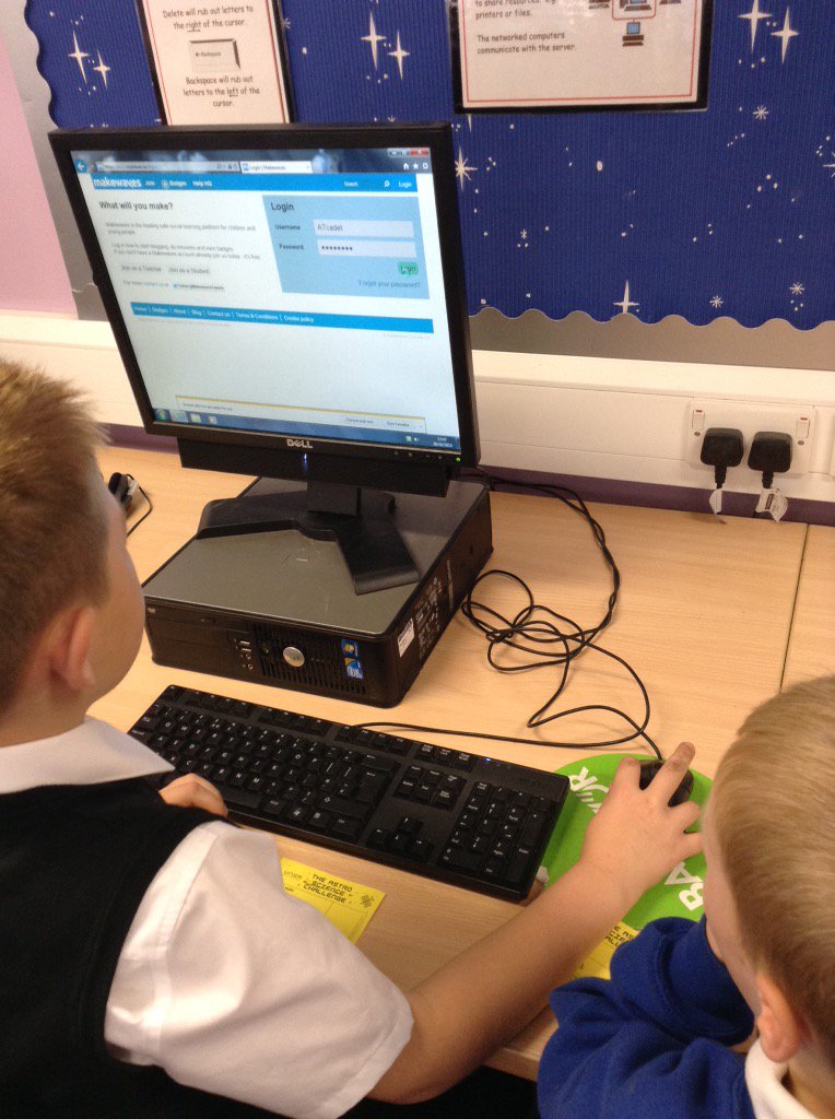 DeanburnPS_P3's tweet photo. Initial mission complete! We have all signed up to become @unspaceagency cadets! #futureastronauts #personalprofiles https://t.co/volOuP8SAW
