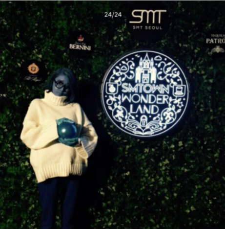 [PIC][29-10-2015]SNSD tham dự " "SMTOWN WONDERLAND" Halloween Party " vào tối nay CSe14PwUAAAu-8o