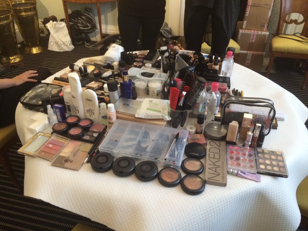 #Makeup #hair #setup