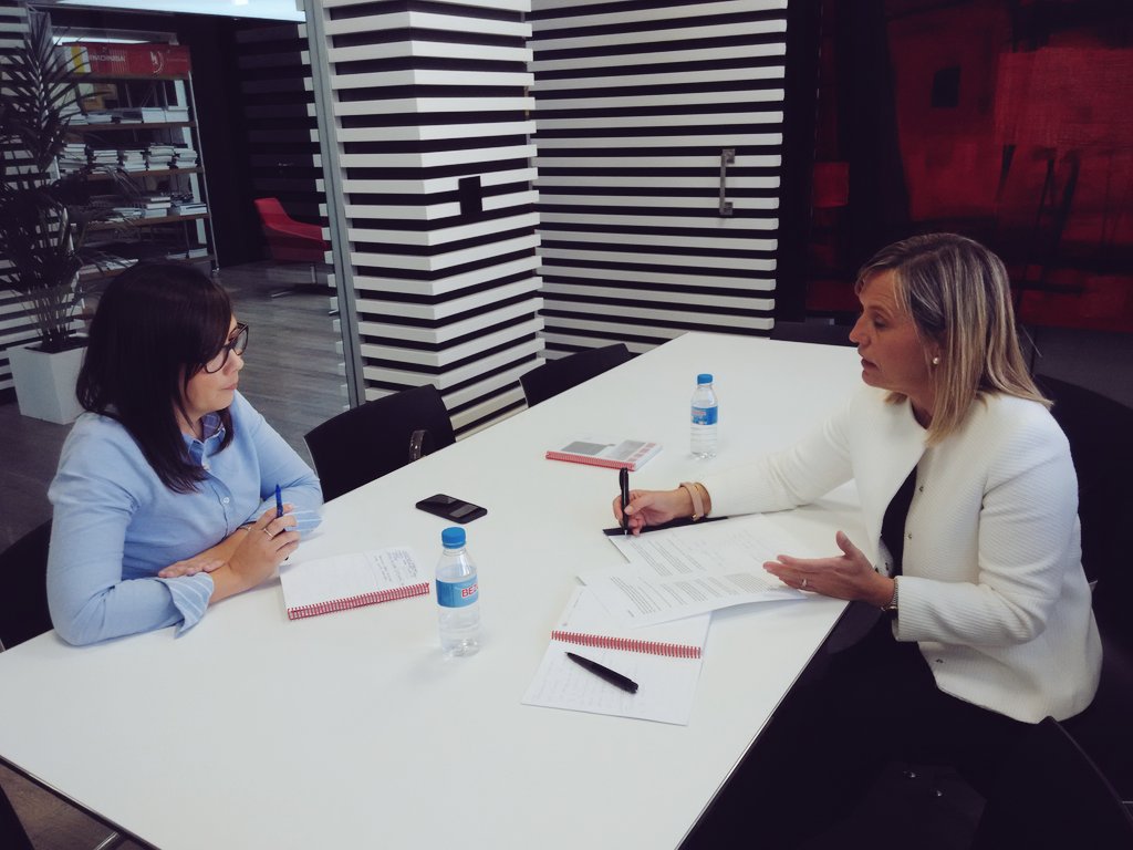 UCAM_ITM's tweet photo. Hoy visitamos @ABArquitania. Nuevas iniciativas de colaboración para favorecer formación e inserción laboral jóvenes https://t.co/l5UdHNgGks