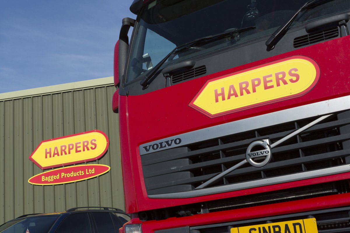 harperbagged's tweet image. Providing Gravels/ Sands/ Topsoils/ Compost sourced form the UK, bagged in YORKSHIRE