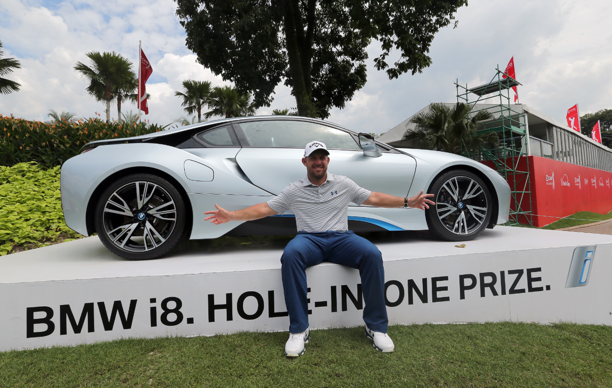 WATCH: <a href="/Scott_Brown803/">Scott Brown</a> wins a new BMW with a hole-in-one at the @CIMBClassic. skysports.tv/3TRauI #GolfOnSky