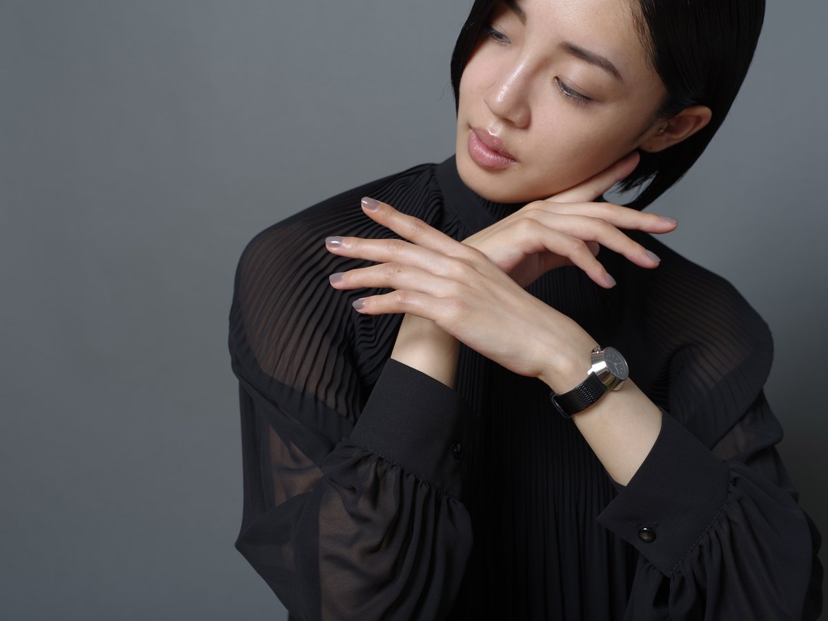 normal_watches's tweet photo. We are happy to announce the latest addition to our expanding collection, the woman's Fuji watch. #normalwatch https://t.co/pUFWW4XJiV