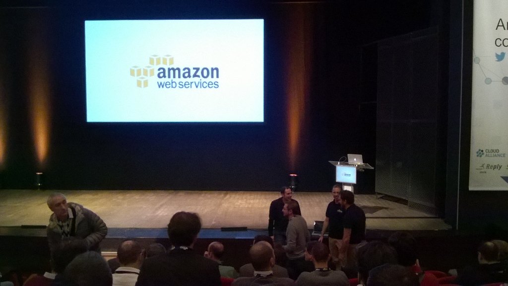 netgrid_it's tweet photo. Oggi a Milano #BigData con Amazon #Aws https://t.co/4wtBuZ1KNt