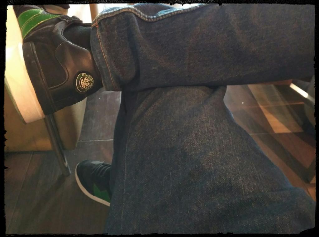 white_frappe tweet media