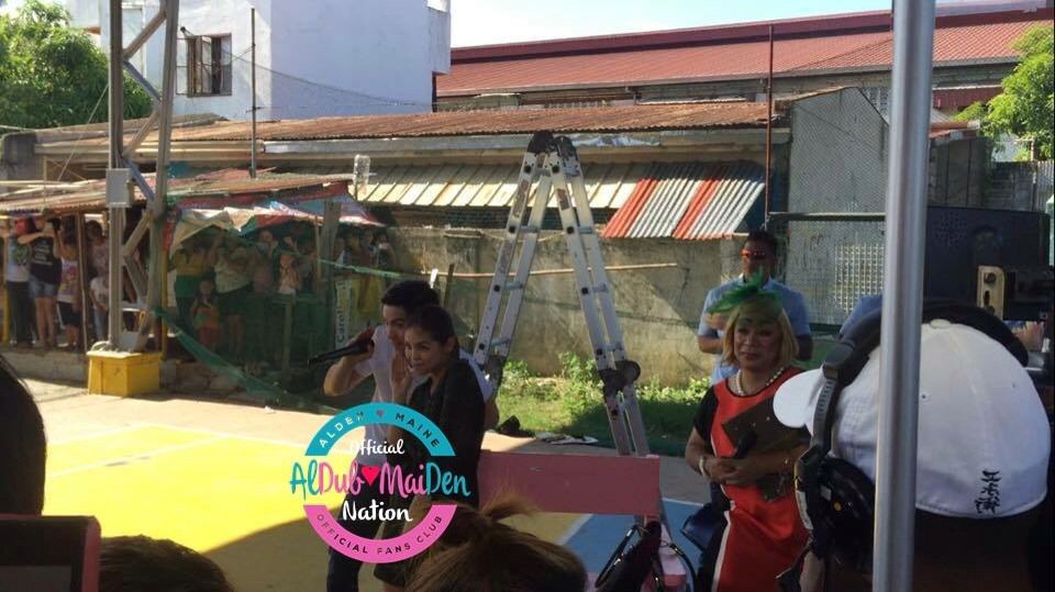 MaineAlden16's tweet photo. KalyeSerye #ALDUB15thWeeksary Behind the Scene 
@aldenrichards02 @mainedcm https://t.co/6PBjQy8Z0Q