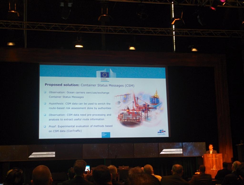 VisserWicher's tweet photo. Using container status messages (CSM) to track container shipments. Easy and powerful. Best paper at #2015WCOTIF https://t.co/yrdnzvJqft
