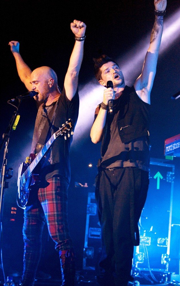 Happy birthday to the 1 and only Mark sheehan  hands up who\s up for a pint 