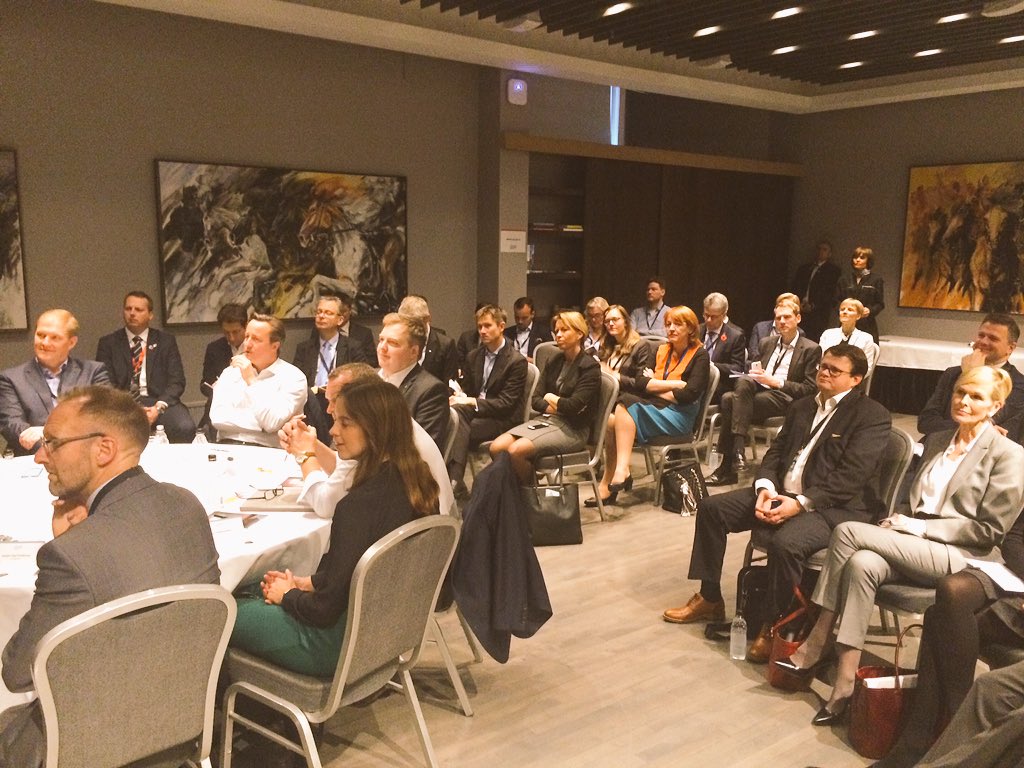 NFForum2015's tweet photo. Parallel sessions now in motion. Full house @ #creativelearning  #NFForum2015 https://t.co/zRDL3hyodF
