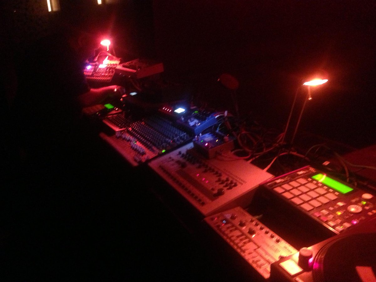Ingroundbooking's tweet photo. throw back at @Watergate_Club with Tolga fidan #Analogset #acidhouse #tolgafidan #sierrasam #deephouse #detroit https://t.co/mzZn1fn1bv