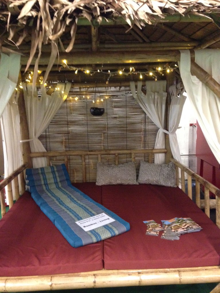 JuliaPoolSpa's tweet image. chilling out at aquanale Cologne