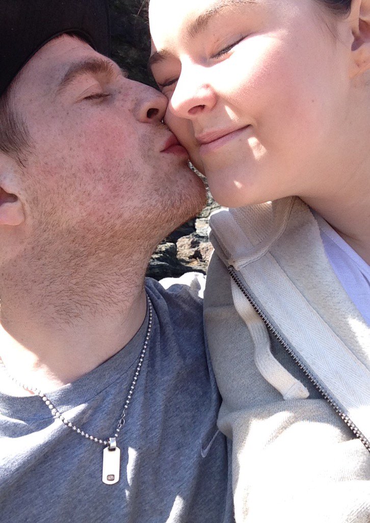 Lauren Elliott tweet media