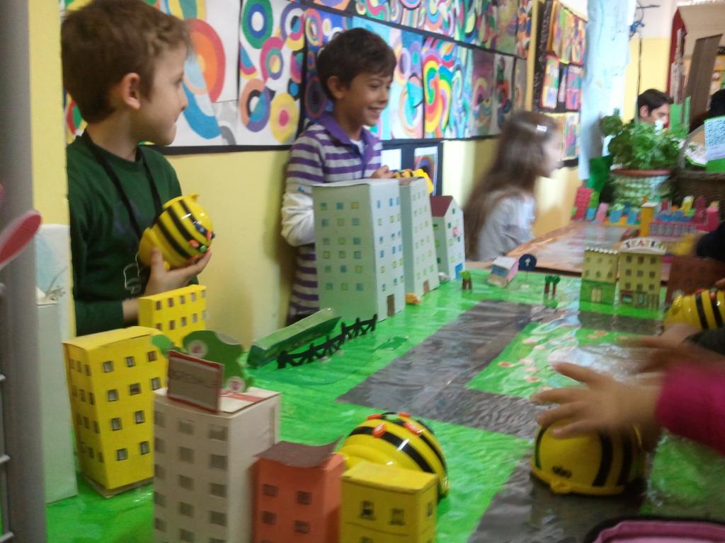 imparsa's tweet image. Con la mia classe alla @fmdigitale #GJC2015 .Fate i buoni