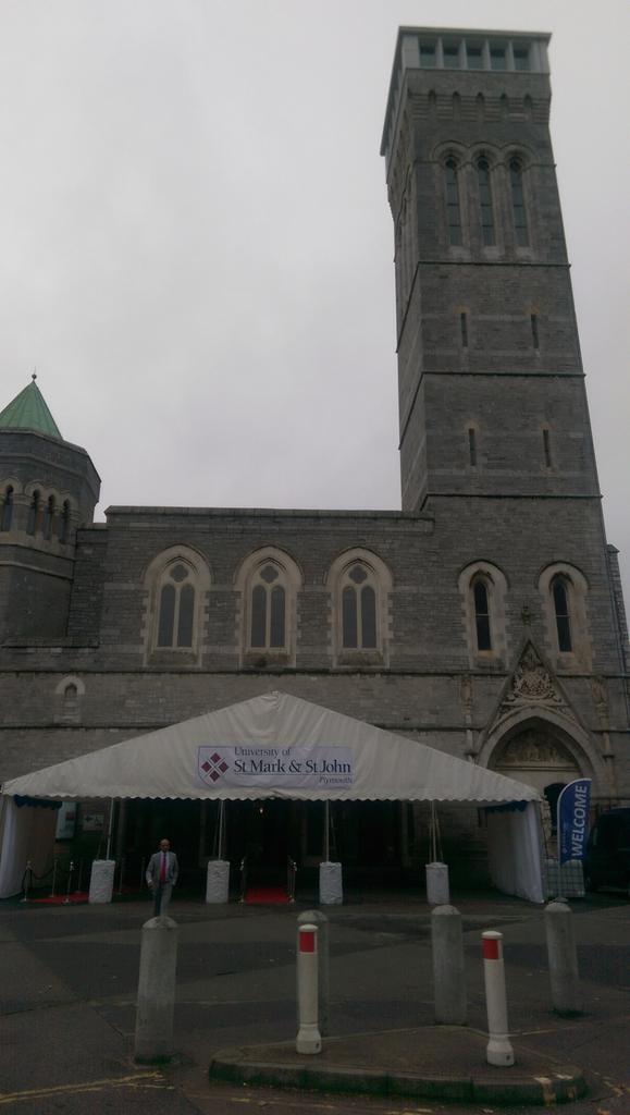 trs253's tweet photo. Just arrived in Plymouth for #MarjonGraduation at The Guildhall https://t.co/lvSGgINADe