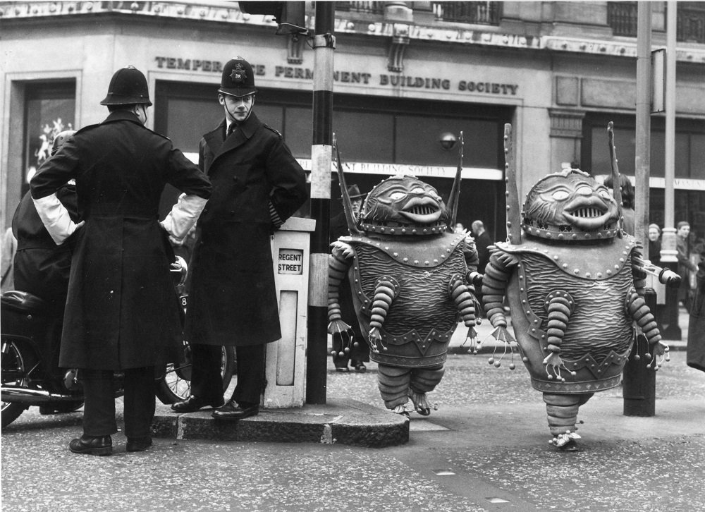PBS's tweet photo. 7 times that aliens were explained by science   https://t.co/LnEAoXPeik | @NewsHour https://t.co/v3KHBlzmMG