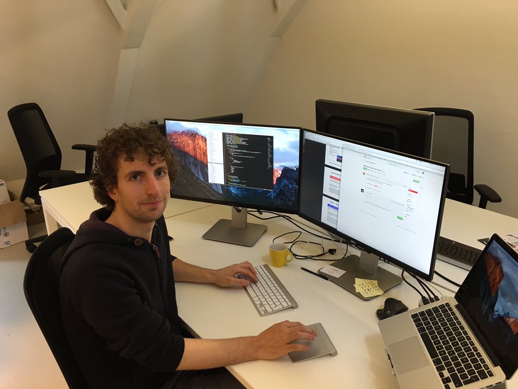 ziemerink's tweet image. Bart started to solving it’s first issue for #GConnect #Cananda @bartjkdp #CodeFriendly @Terry_Kelly_ @pandurx