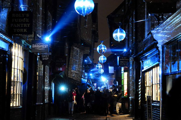 PressSteveH's tweet photo. York was buzzing for @IlluminateYork The York BID @theyorkbid would make this happen more often #Yes4theYorkbid https://t.co/Phzrq4Ou0K