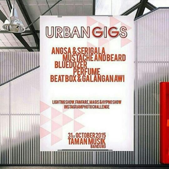 SlogiProduction's tweet photo. #UrbanGigs #Slogiredcampus #bandungmusictourism #musicgimmickonthestreet https://t.co/iNzovBGkZ9