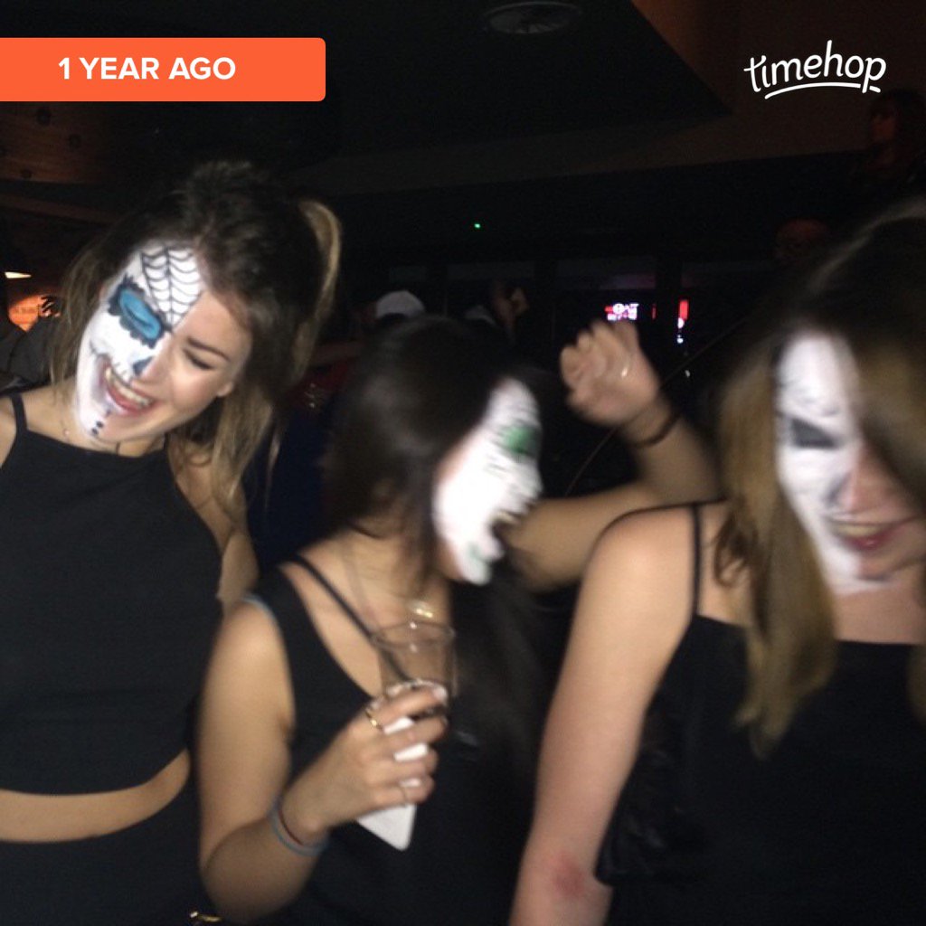 charbrowning's tweet photo. #timehop @Tashapollard_ @Juls_W allll the fun a year ago! 😭 https://t.co/PD9a847Pdr