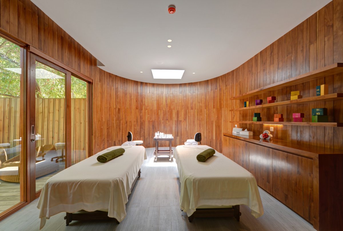BacallPR's tweet photo. #JAVVUspa is starting a relaxed revolution in #luxurytravel and holistic wellness movement
https://t.co/kIVWbAxRmm https://t.co/BZFtycxF1n