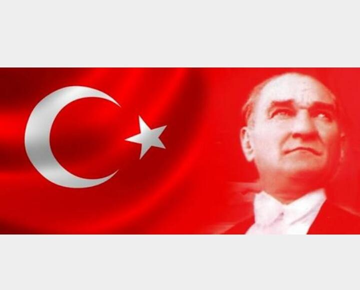 maths06teacher's tweet photo. Vatan sevgisini öğretebilmenin mutluluğunu gururunu yaşayacağımız nice kutlu bayramlara öğretmen arkadaşlarım... https://t.co/X4oGg9cqzB