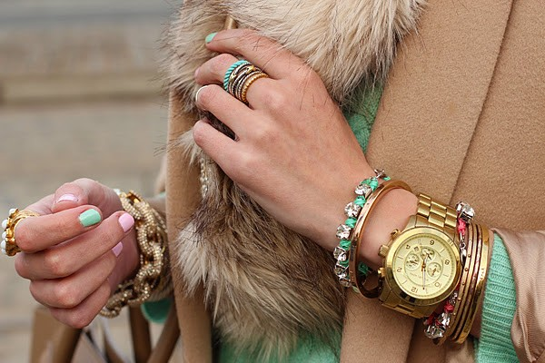 pursetohandbag's tweet image. Love the pop of mint in this #WristStack! #ArmCandy #Accessories #fashion #ootd